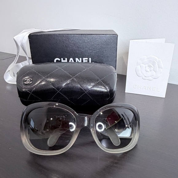 Chanel Black Gray Gradient Women\'s Sunglasses main image 9
